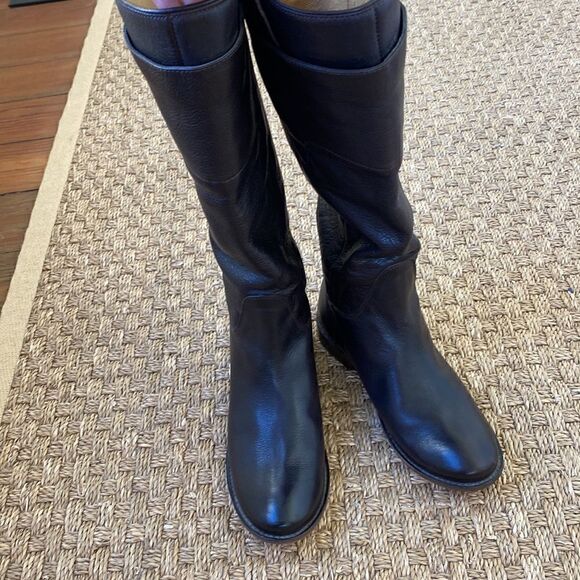 Beautiful Dark Brown Leather Pull On Riding Boots By Frye - Picture 4 of 10